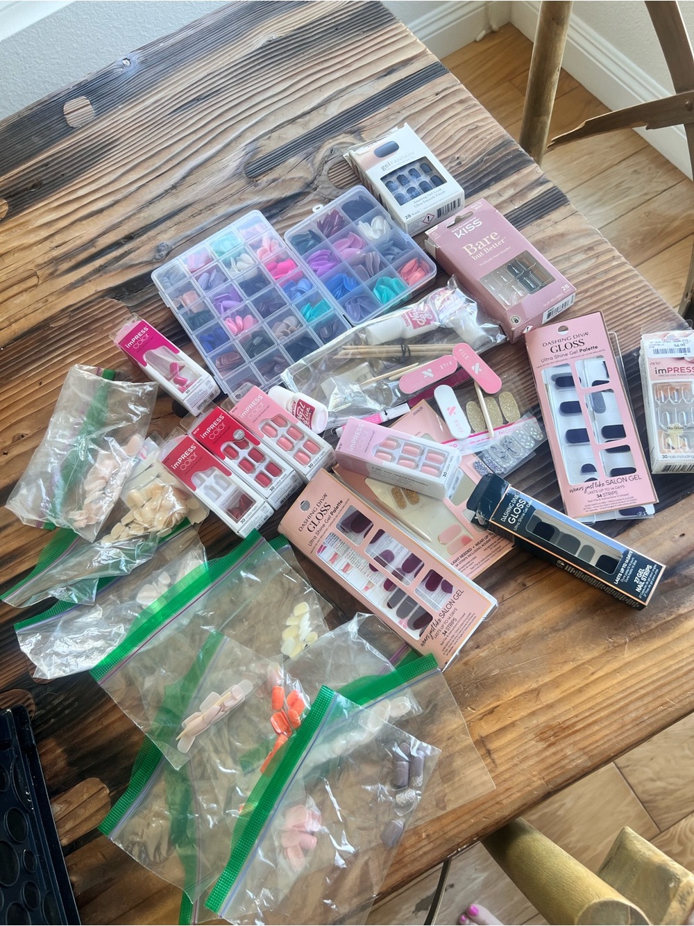 Assorted Press-On Nail Set - Pink & Multicolor